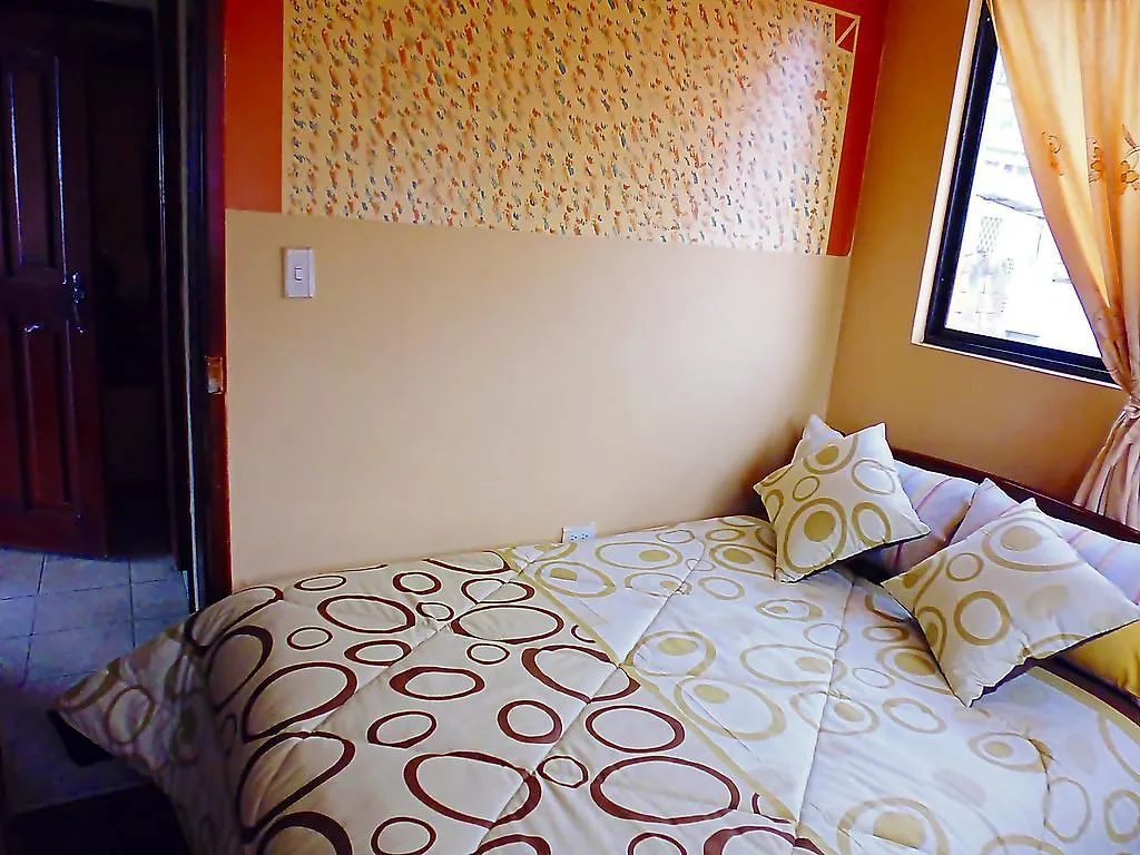 Hostal La Terraza Quito 0*,