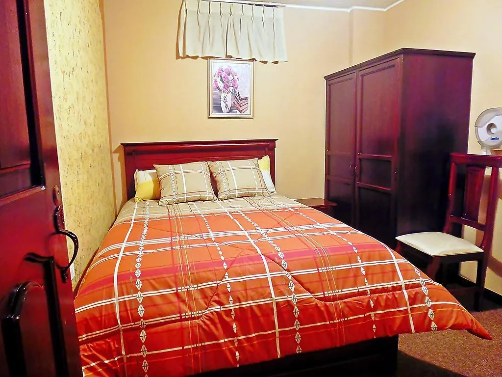 Hostal La Terraza Quito 0*,  Ecuador